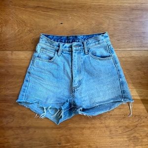 Women’s cut off jean shorts. J. Galt, size XS to S
